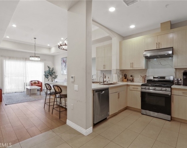 1598 Long Beach Boulevard - Photo Thumbnail 1