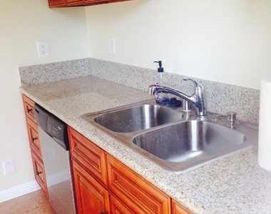 962 W Paseo Del Mar - Photo Thumbnail 10