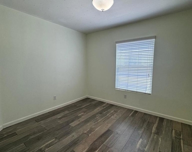4101 Avenida Ar - Photo Thumbnail 15
