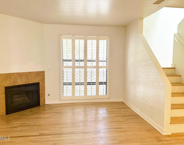 965 E Del Mar Boulevard - Photo Thumbnail 7