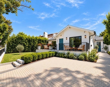 10332 Woodbridge Street - Photo Thumbnail 1