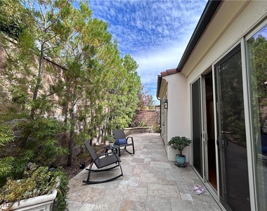 63 Elmdale - Photo Thumbnail 22
