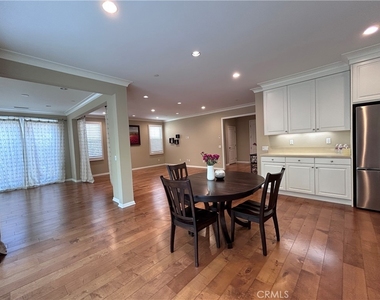 63 Elmdale - Photo Thumbnail 5