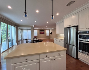 63 Elmdale - Photo Thumbnail 4