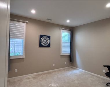 63 Elmdale - Photo Thumbnail 8