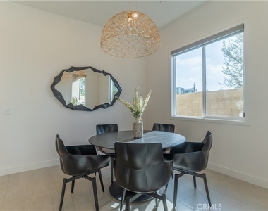 301 Baluster - Photo Thumbnail 8