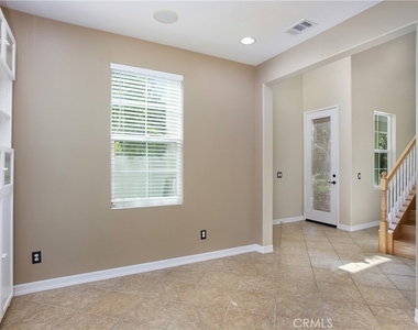 25 Thorp Spring - Photo Thumbnail 15