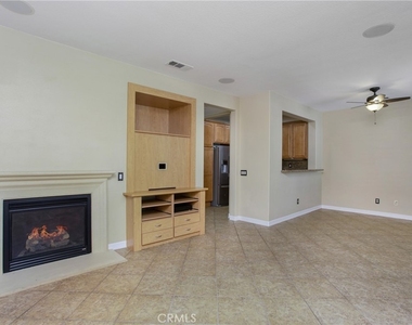 25 Thorp Spring - Photo Thumbnail 6
