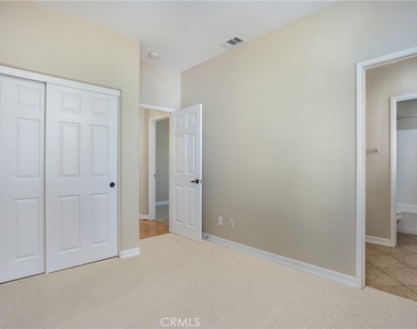 25 Thorp Spring - Photo Thumbnail 26