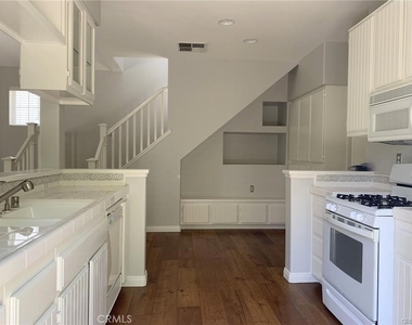 126 Winslow Lane - Photo Thumbnail 3