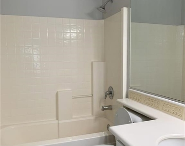 126 Winslow Lane - Photo Thumbnail 9