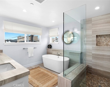 109 Onyx Avenue - Photo Thumbnail 13