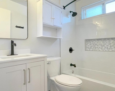 32233 Crest Lane - Photo Thumbnail 11