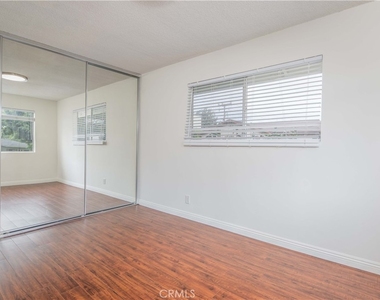 329 Orizaba Avenue - Photo Thumbnail 21