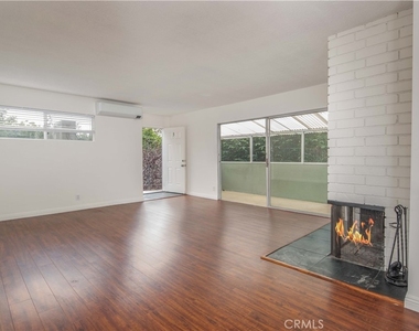 329 Orizaba Avenue - Photo Thumbnail 6