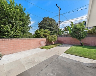 5722 Faculty Avenue - Photo Thumbnail 23