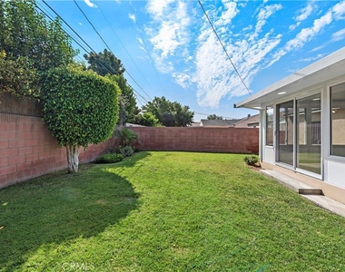5722 Faculty Avenue - Photo Thumbnail 21