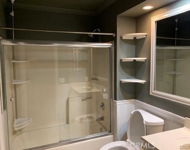 1365 Crafton Avenue - Photo Thumbnail 7