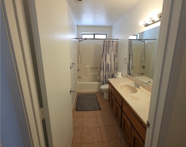 18375 Westlawn - Photo Thumbnail 8