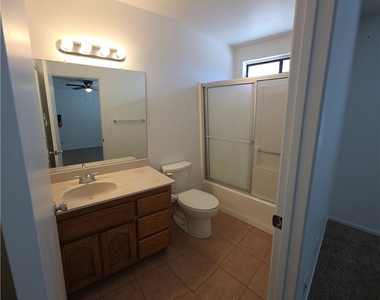 18375 Westlawn - Photo Thumbnail 12