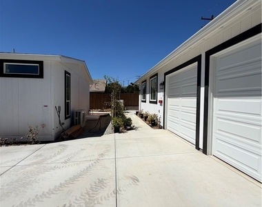 23560 Vista Way - Photo Thumbnail 4