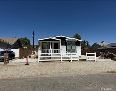 23560 Vista Way - Photo Thumbnail 7