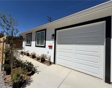 23560 Vista Way - Photo Thumbnail 6