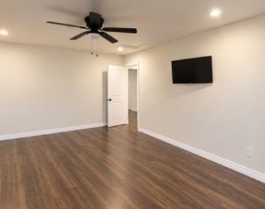 5843 Lanto St - Photo Thumbnail 7