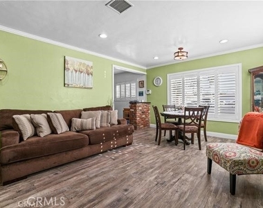 4106 Goodman Street - Photo Thumbnail 2
