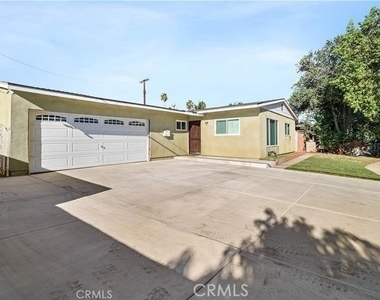 4106 Goodman Street - Photo Thumbnail 1