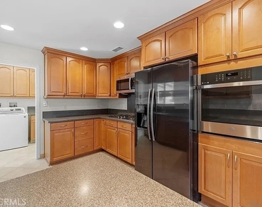 5767 Theta Place - Photo Thumbnail 6