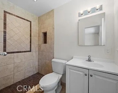 5767 Theta Place - Photo Thumbnail 11