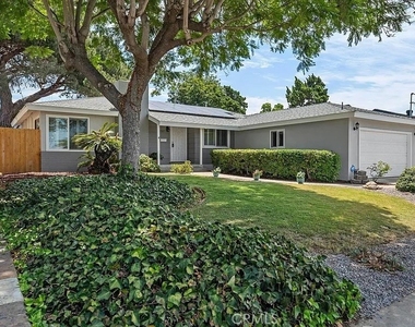 5767 Theta Place - Photo Thumbnail 3