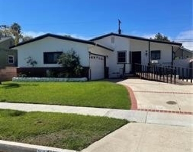 19205 Anza - Photo Thumbnail 22