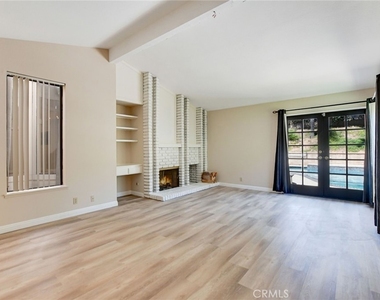 2123 Golden Hills - Photo Thumbnail 26
