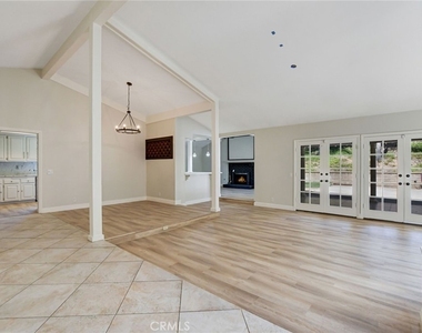 2123 Golden Hills - Photo Thumbnail 6