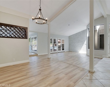 2123 Golden Hills - Photo Thumbnail 13