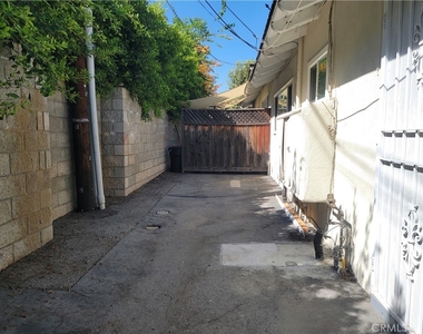 1116 W Duarte - Photo Thumbnail 16