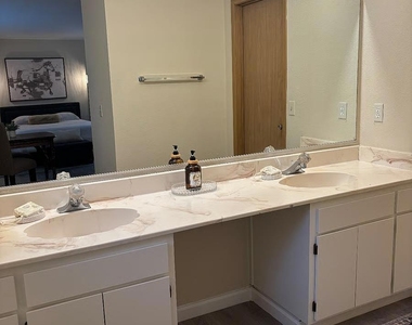 3609 Tabora Dr - Photo Thumbnail 5