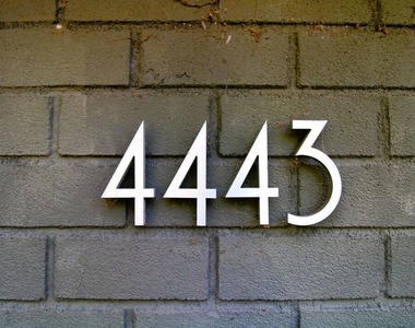 4443 Saugus Avenue - Photo Thumbnail 2