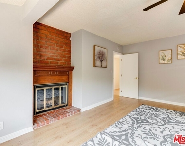17100 Barneston Street - Photo Thumbnail 18