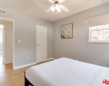17100 Barneston Street - Photo Thumbnail 29