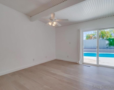 3516 Carleton Street - Photo Thumbnail 26