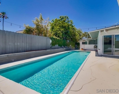 3516 Carleton Street - Photo Thumbnail 5