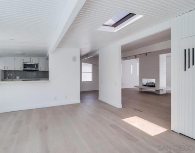 3516 Carleton Street - Photo Thumbnail 13