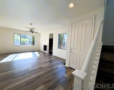 2019 Stargazer Ln - Photo Thumbnail 11