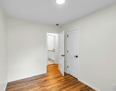 7 Anchorage Road - Photo Thumbnail 9