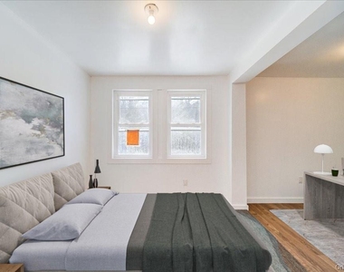 11 Spring Glen Road - Photo Thumbnail 16