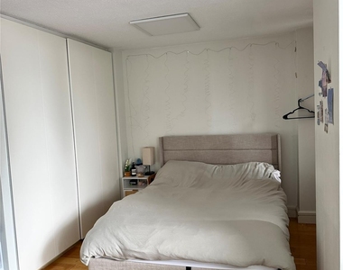 13835 Elder Avenue - Photo Thumbnail 3