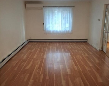 69-22 198th Street - Photo Thumbnail 4